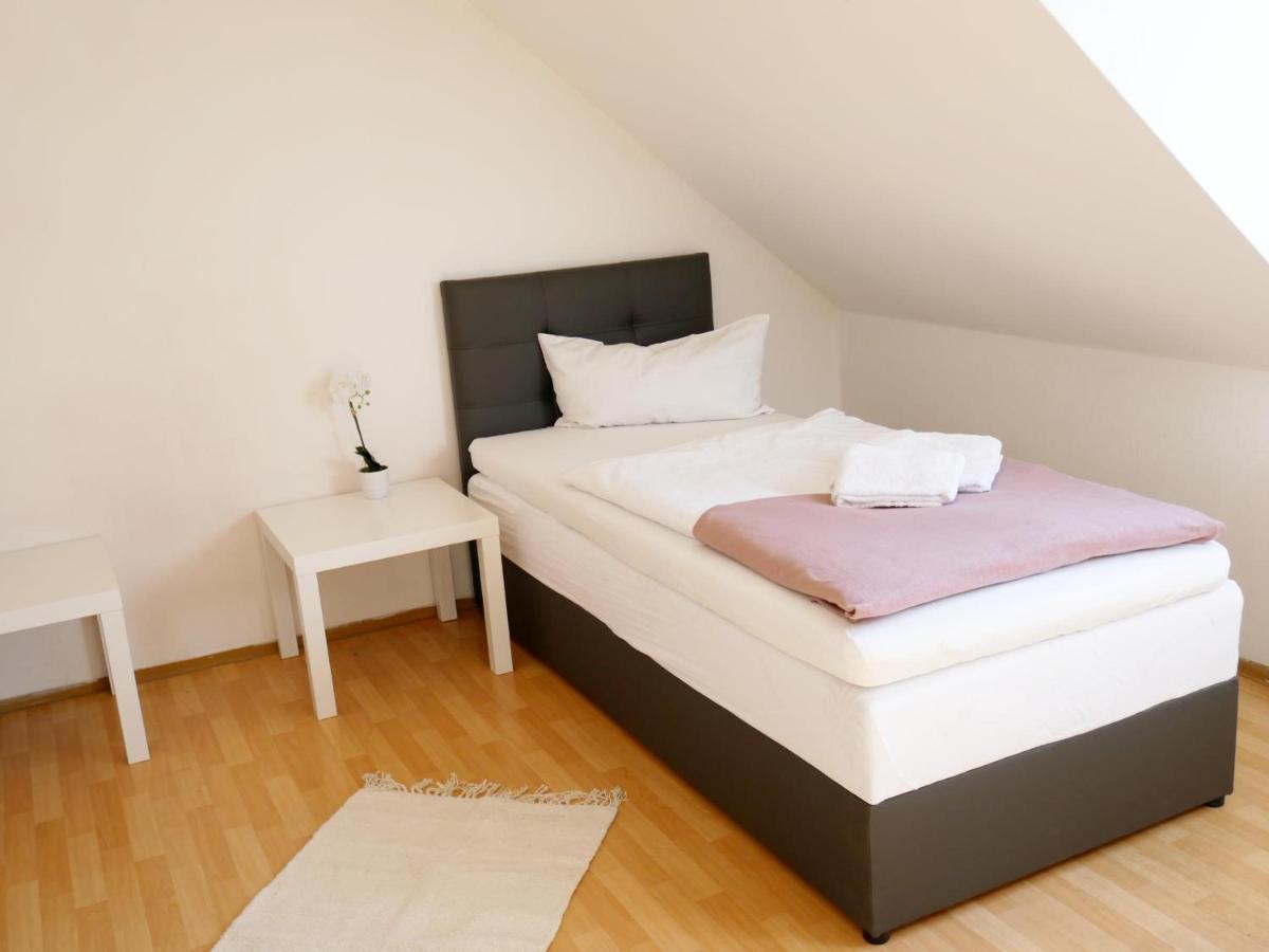 Sunnyhome Monteurwohnungen Und Apartments In Schwandorf Экстерьер фото