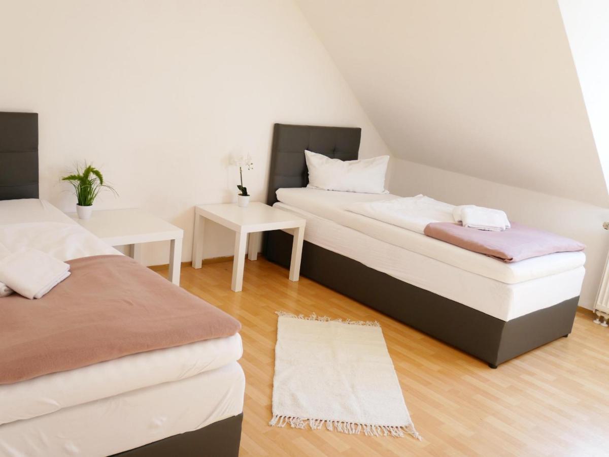 Sunnyhome Monteurwohnungen Und Apartments In Schwandorf Экстерьер фото